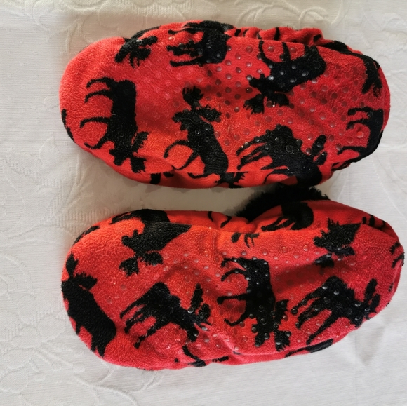 Crazy Ones Red & Black Moose Slippers Size S/M - Picture 2 of 4